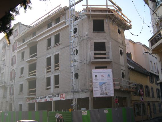  chantier d'une immeuble, rue Poncaré